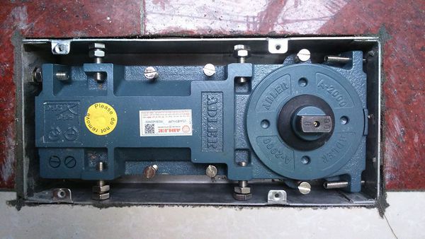 Phụ Kiện Cửa Minh Khải - Công Ty TNHH TM DV Phụ Kiện Kính Minh Khải — hình ảnh từ trangvangvietnam.com